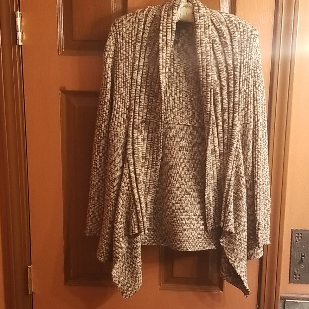 INC Metallic Gold Poncho M